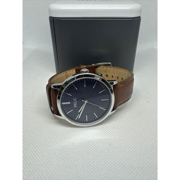 Relic by Fossil ZR77298 Men Brown Jeffery Leather Strap Analog Dial Watch YAY30 - Picture 5 of 9